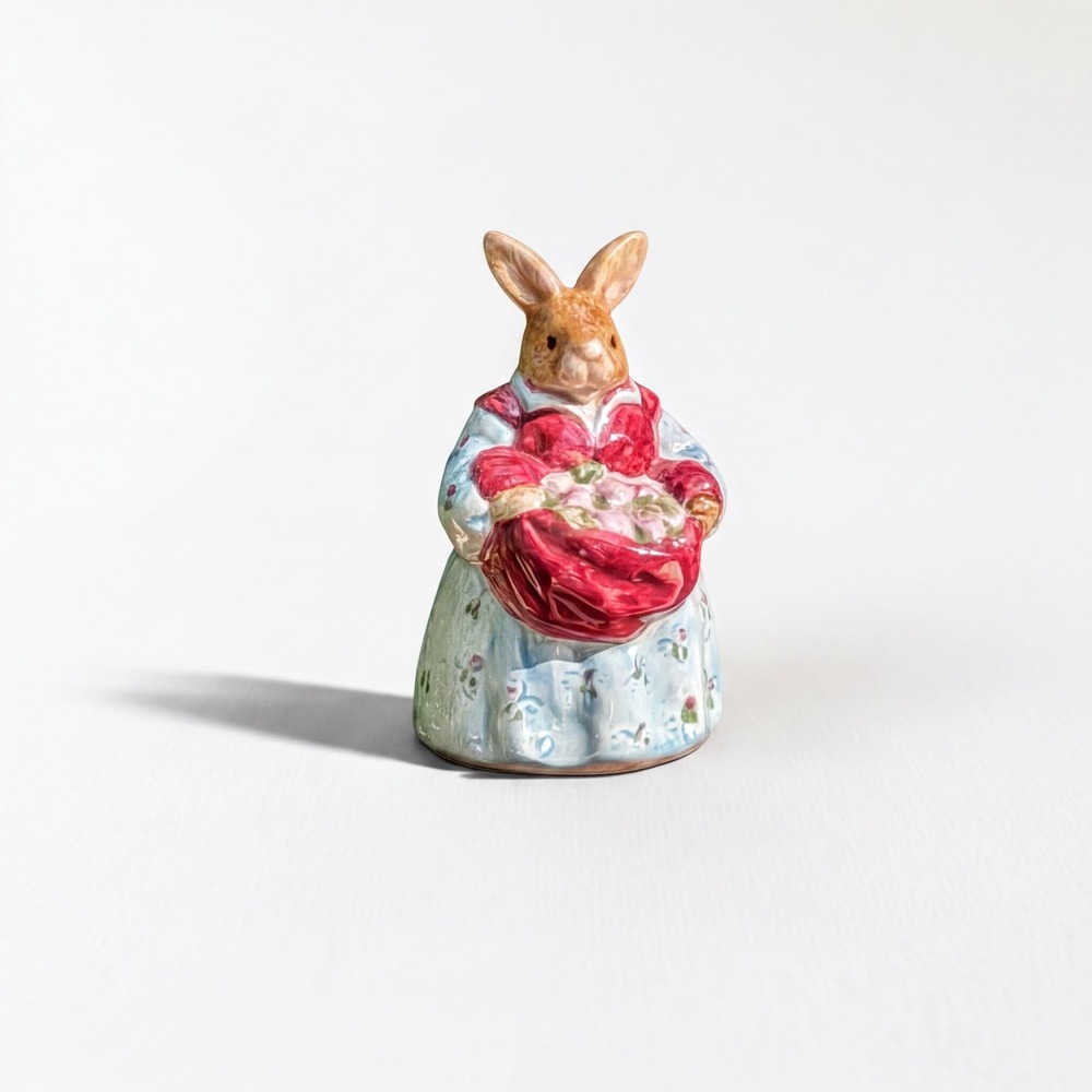 Pepper Shaker Otagiri Vintage Ceramic Floral Dress Bunny Rabbit Collectible Gift